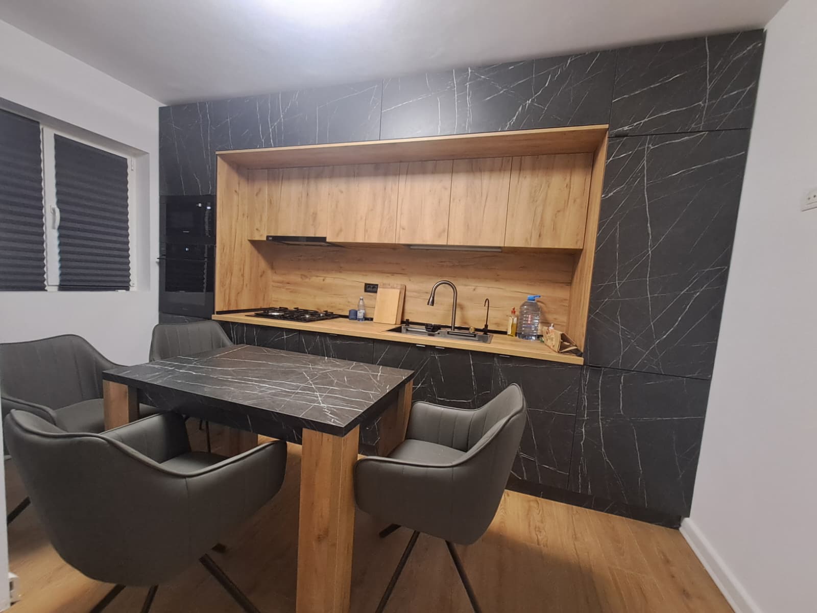 Bucătărie Suprapozabilă